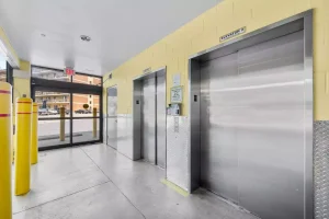 هزینه نگهداری آسانسور در آپارتمان 2 هزینه نگهداری آسانسور در آپارتمان