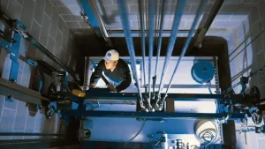 انواع ضربه گیر آسانسور 3 انواع ضربه گیر آسانسور