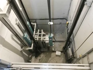 تعمیر اسانسور ها قدیمی 4 تعمیر اسانسور ها قدیمی