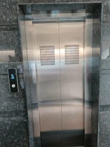 قیمت آسانسور 4 نفره برای 3 طبقه