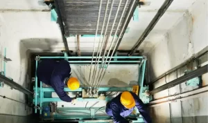 تعمیرکار آسانسور 8 تعمیرکار آسانسور