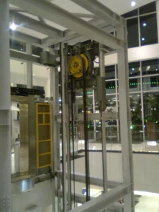 آسانسور روم لس 5 آسانسور روم لس